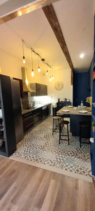 La Rochelaise : Appartement Calme & Somptueux Dans L'Hyper Centre. La Rochelle  Buitenkant foto
