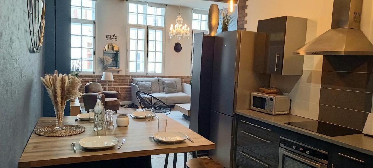 La Rochelaise : Appartement Calme & Somptueux Dans L'Hyper Centre. La Rochelle  Buitenkant foto